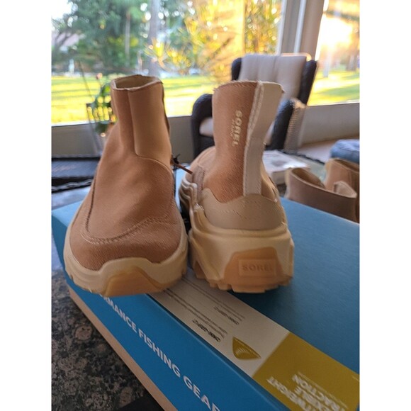 Sorel Kinetic Breakthru Acadia Size 6 Waterproof Sneaker Boot Tawny Buff Womens - Picture 9 of 11